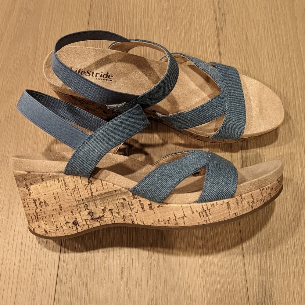 Life Stride Women's Blue Wedge Sandals